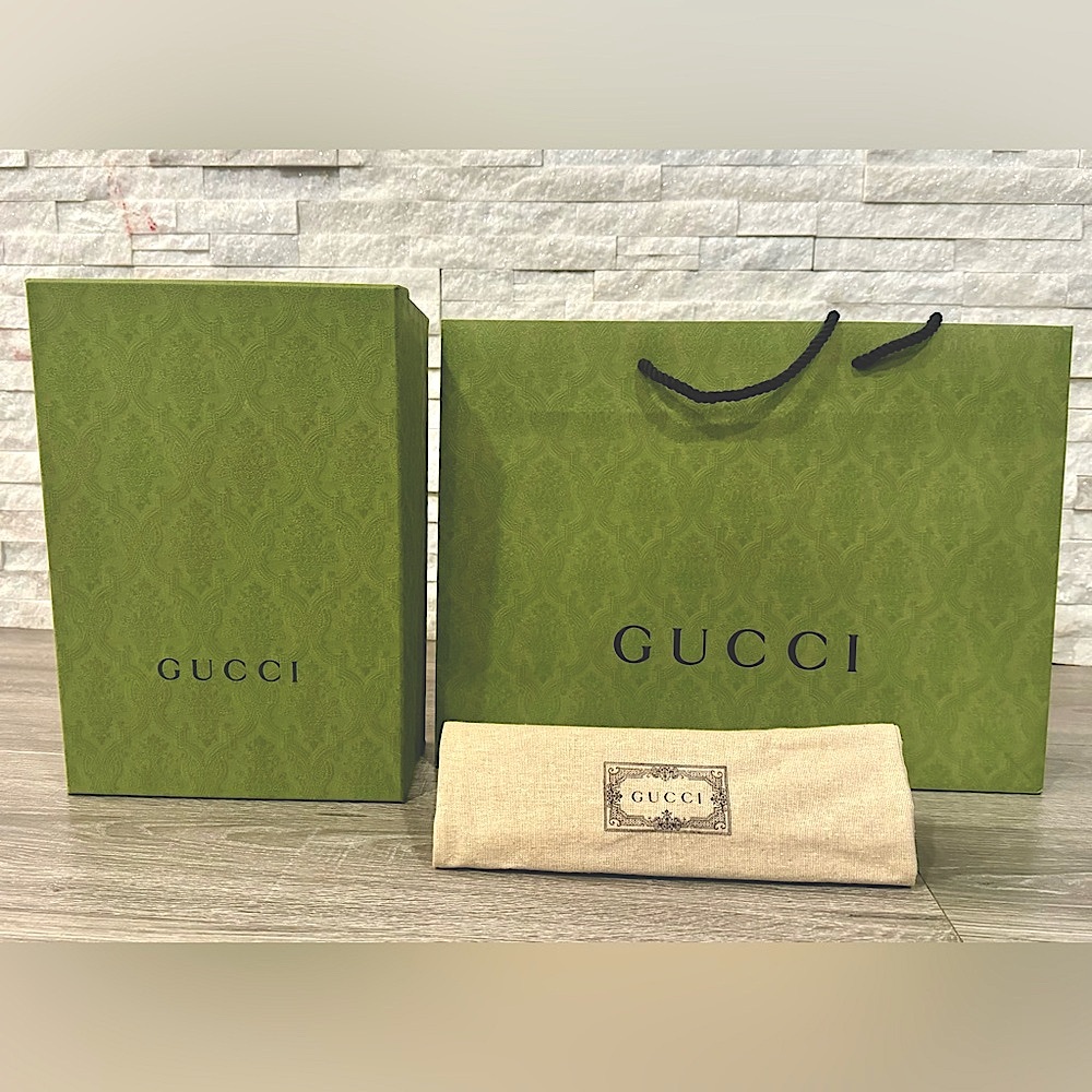 Gucci Shopping Bag w/ Dust Bag, Shoe Box & Laces